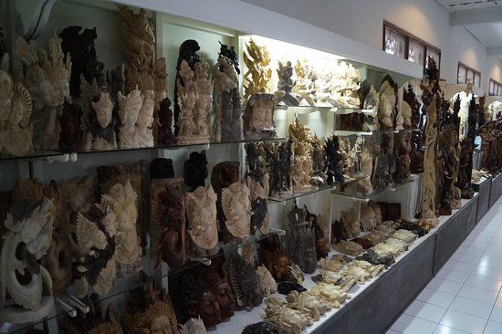 Werochana Wood Carving